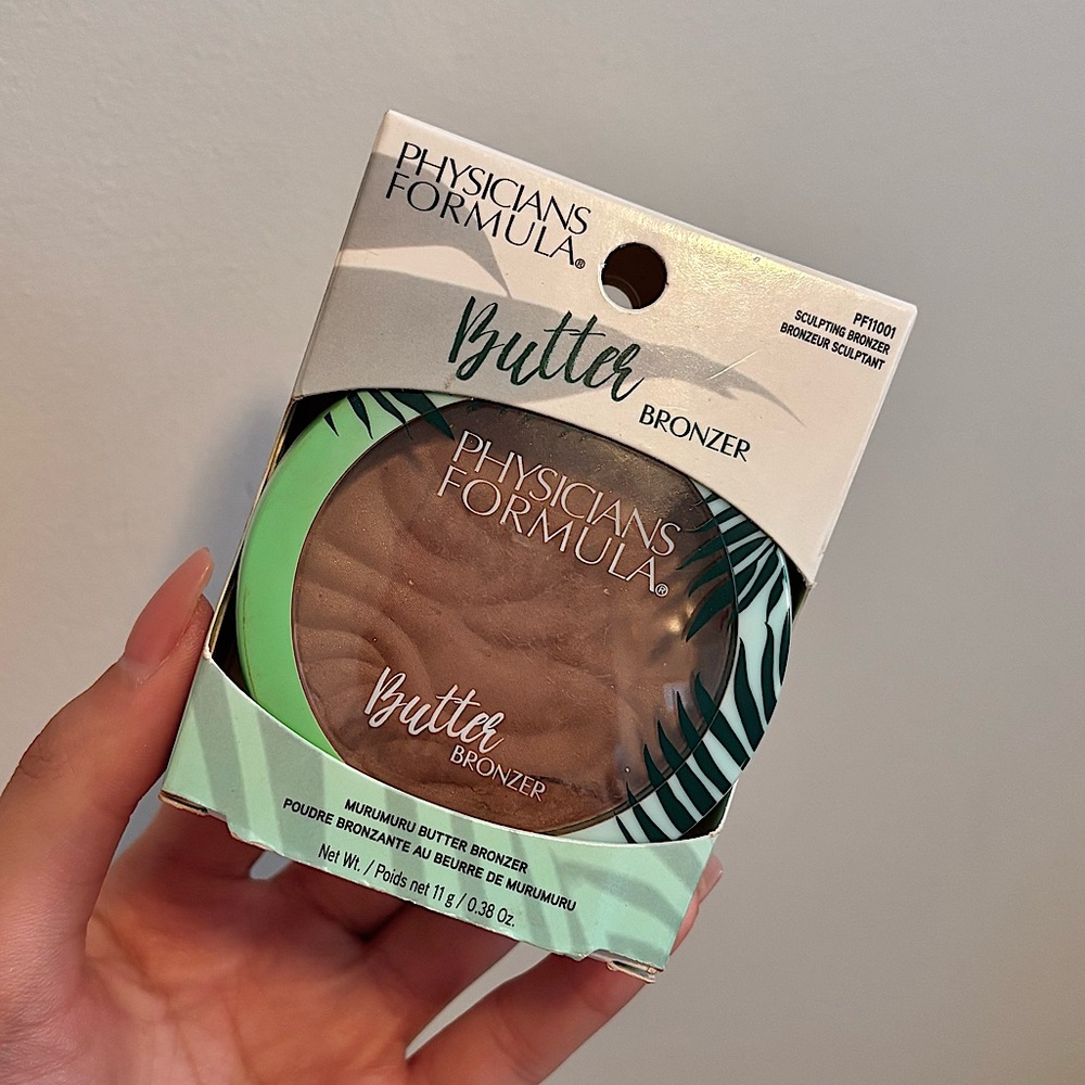 NWT Physicians Formula Murumuru Butter Bronzer in Sculpting Bronzer Full Size